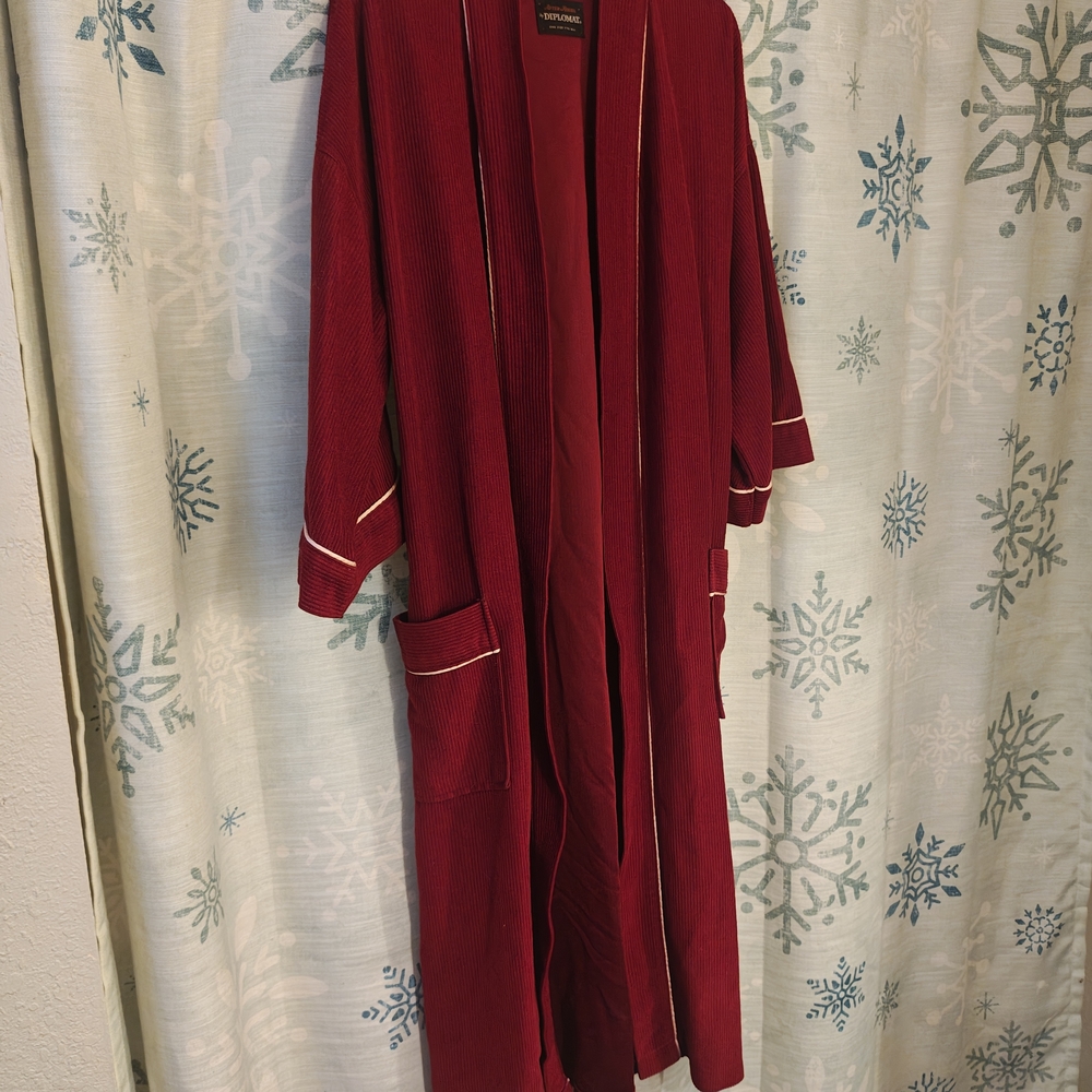Diplomat Rich Red Lounge Robe
